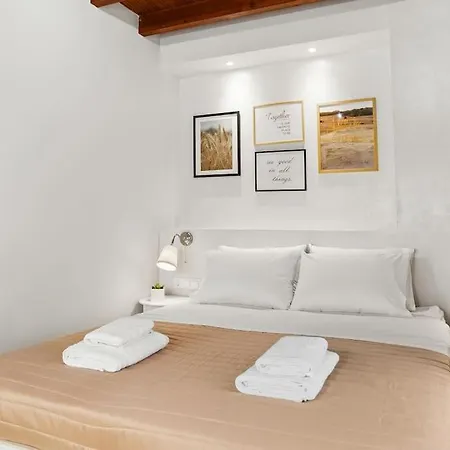 Rodon Maisonette * La Canea