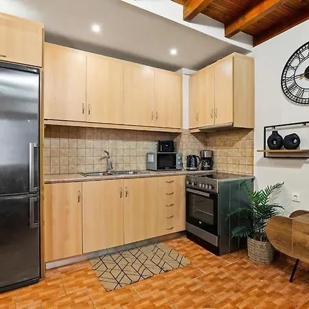 Сasa de vacaciones Rodon Maisonette *